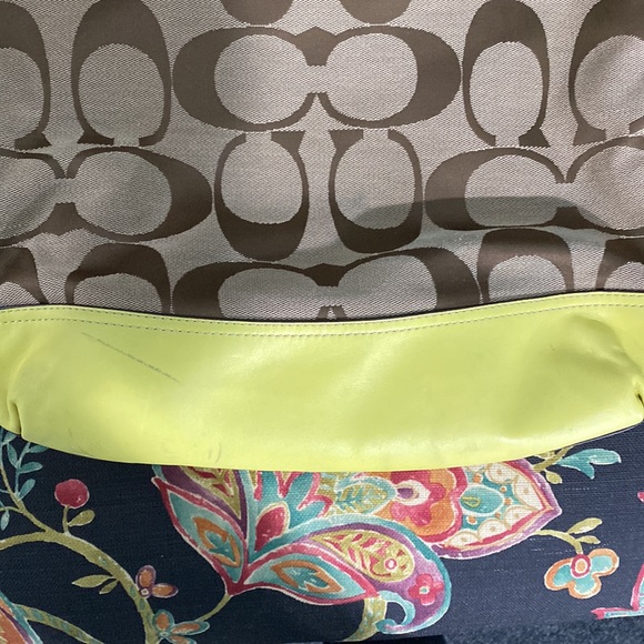 Coach Purse - Picture 12 of 15